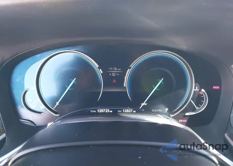 2016 BMW 740I z USA, uszkodzony, nr VIN WBA7E2C57GG504692